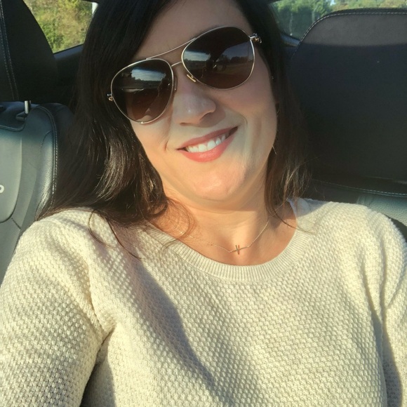 Meet your Posher, Heather - Picture 9 of 12